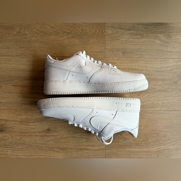 NIB Nike Air Force 1 ‘07 White Size 13 - Picture 2 of 10